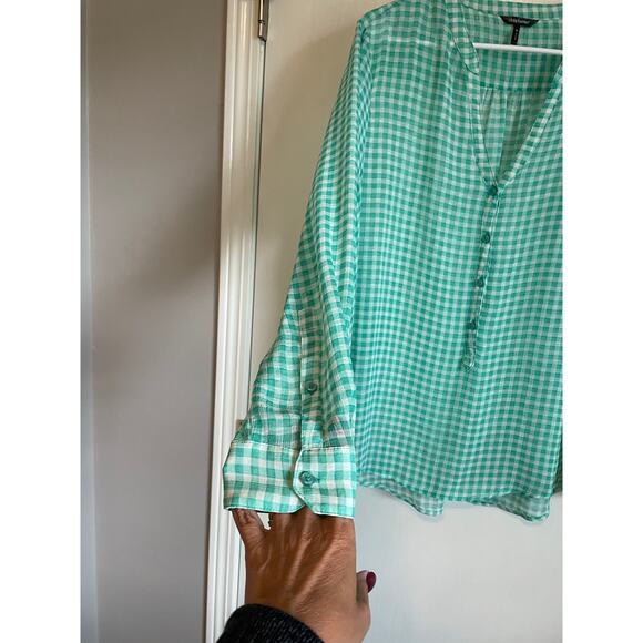 Daisy Fuentes green gingham sheer blouse buttons long sleeve lightweight top XL - Picture 3 of 8